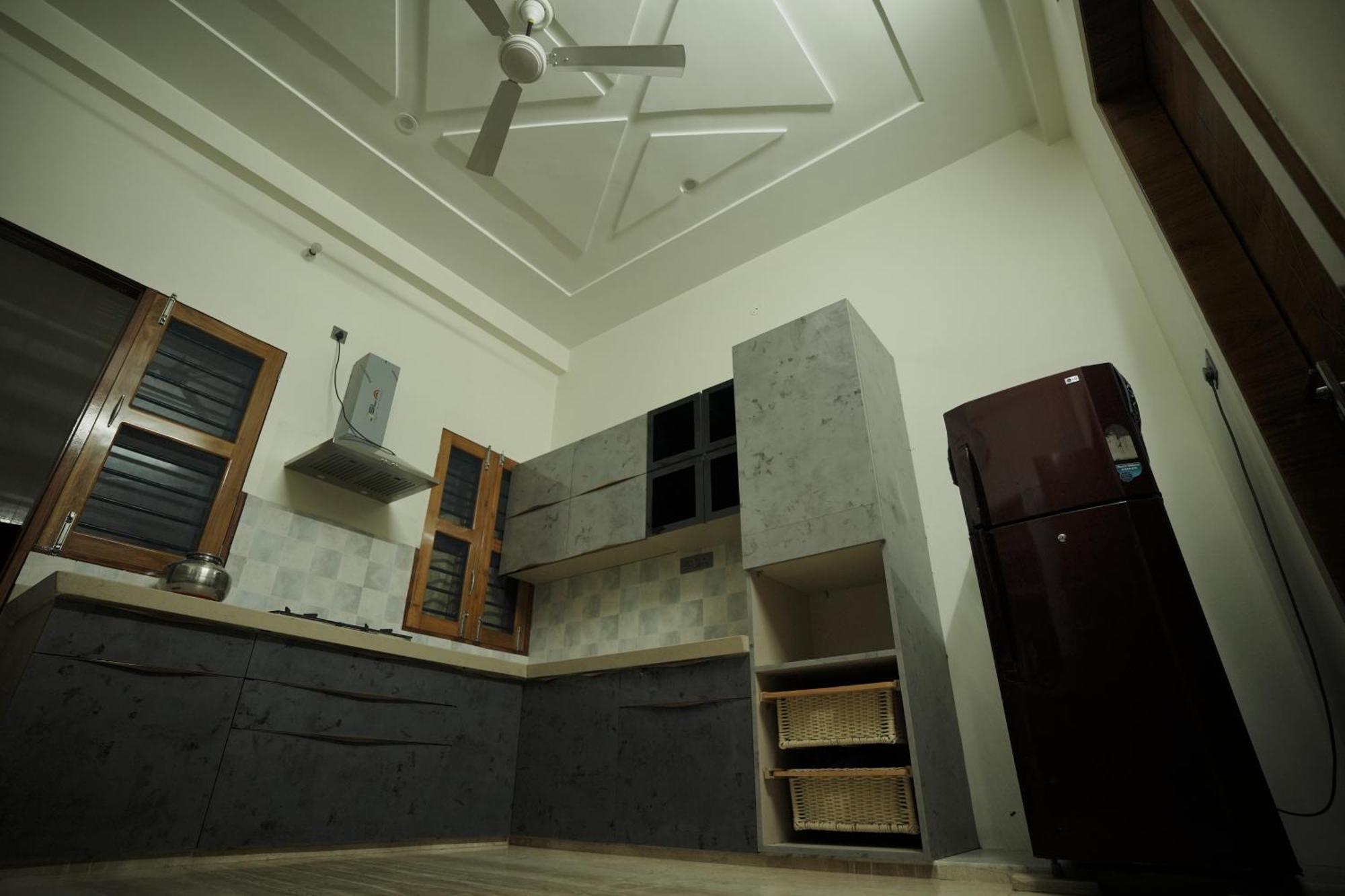 Amritam Palace A Luxury Ac Home Stay Ringas Luaran gambar