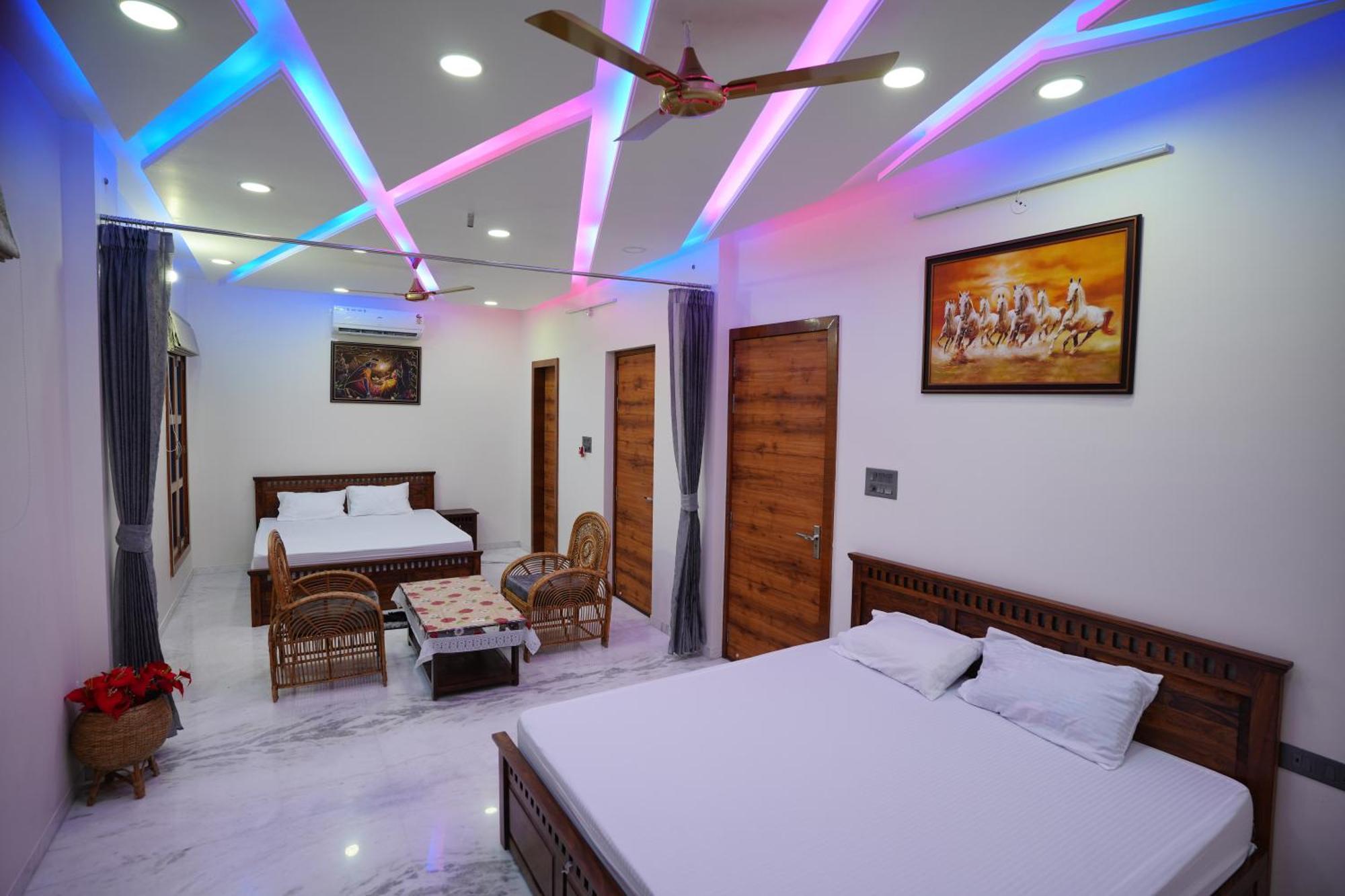 Amritam Palace A Luxury Ac Home Stay Ringas Luaran gambar