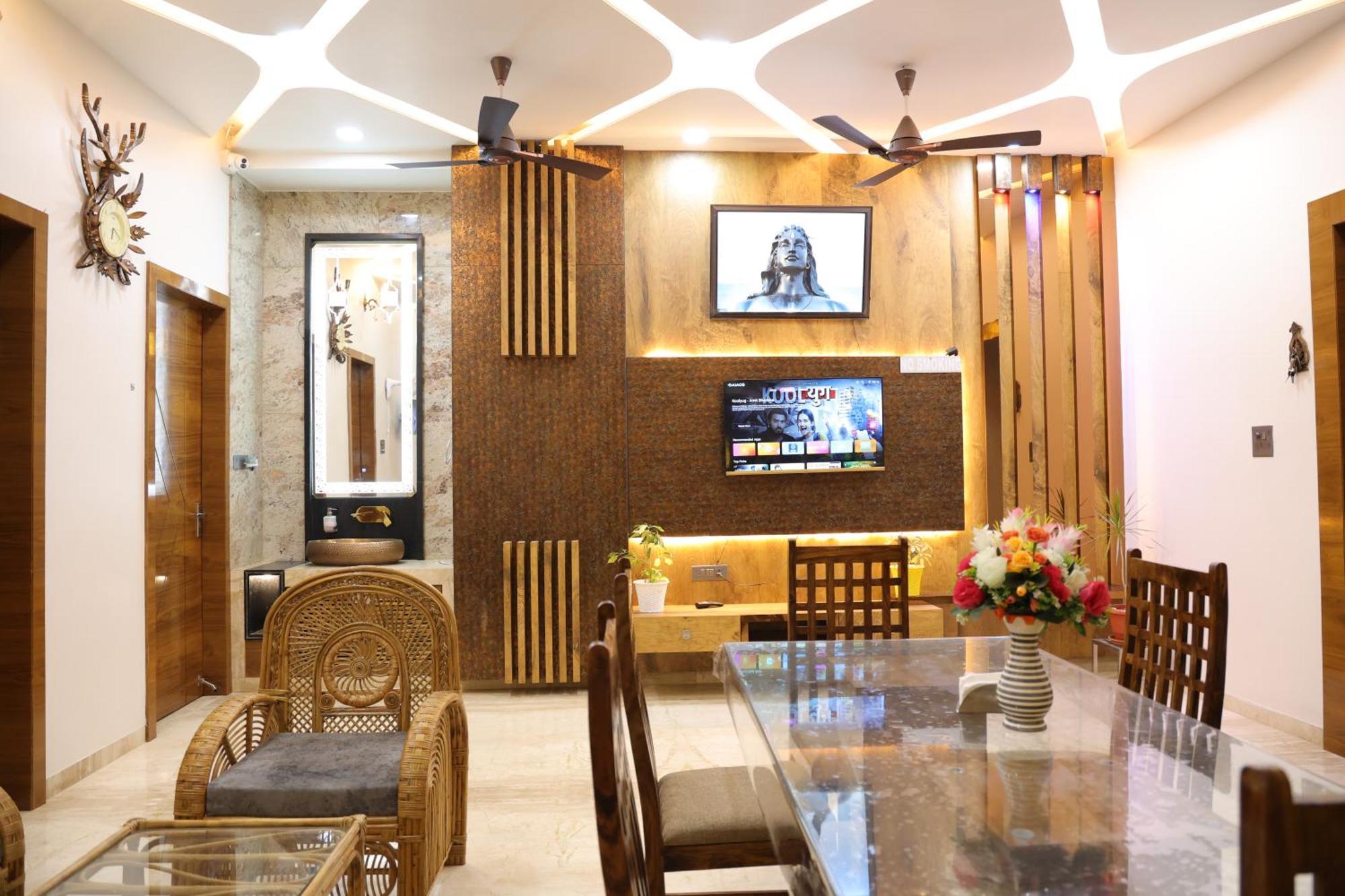 Amritam Palace A Luxury Ac Home Stay Ringas Luaran gambar