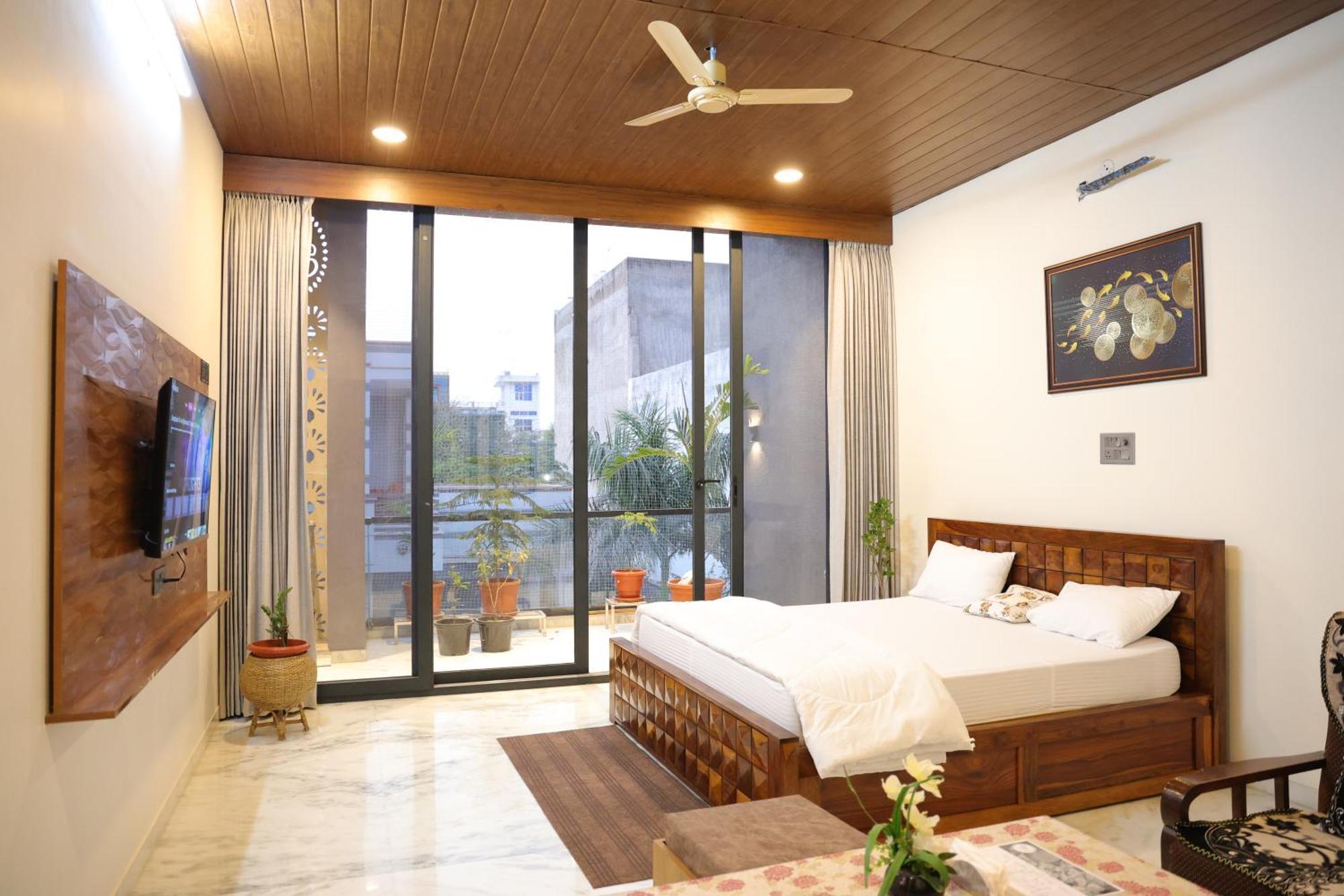 Amritam Palace A Luxury Ac Home Stay Ringas Luaran gambar