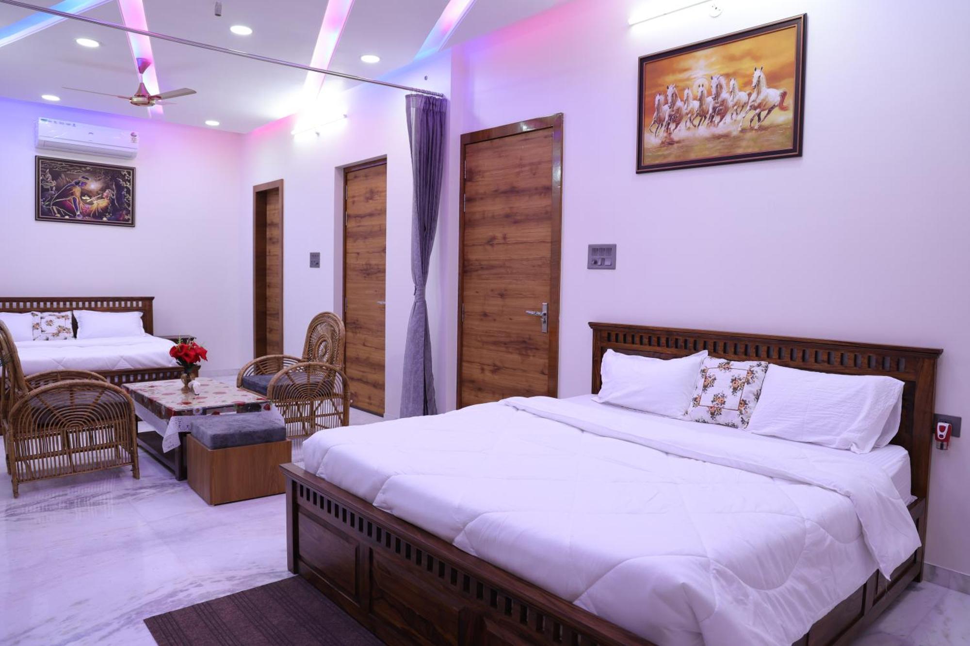 Amritam Palace A Luxury Ac Home Stay Ringas Luaran gambar