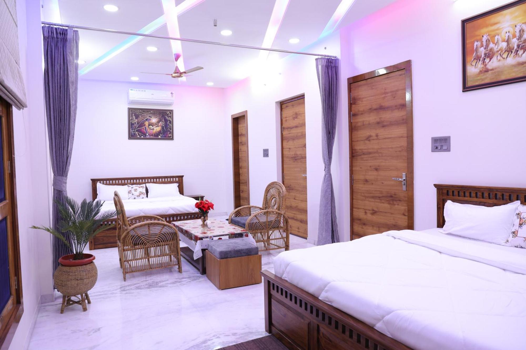 Amritam Palace A Luxury Ac Home Stay Ringas Luaran gambar