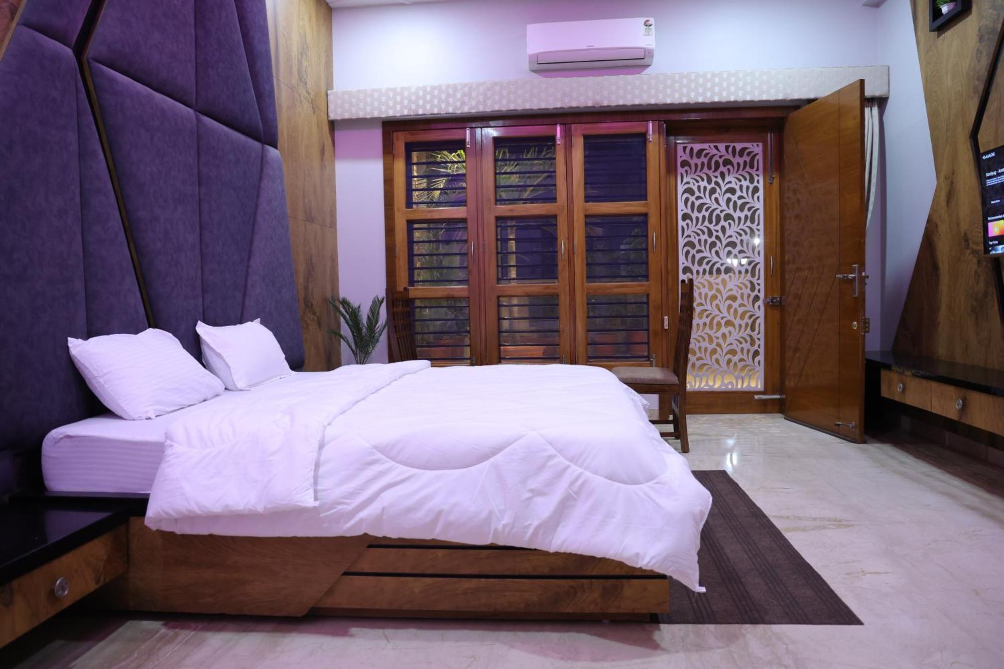 Amritam Palace A Luxury Ac Home Stay Ringas Luaran gambar