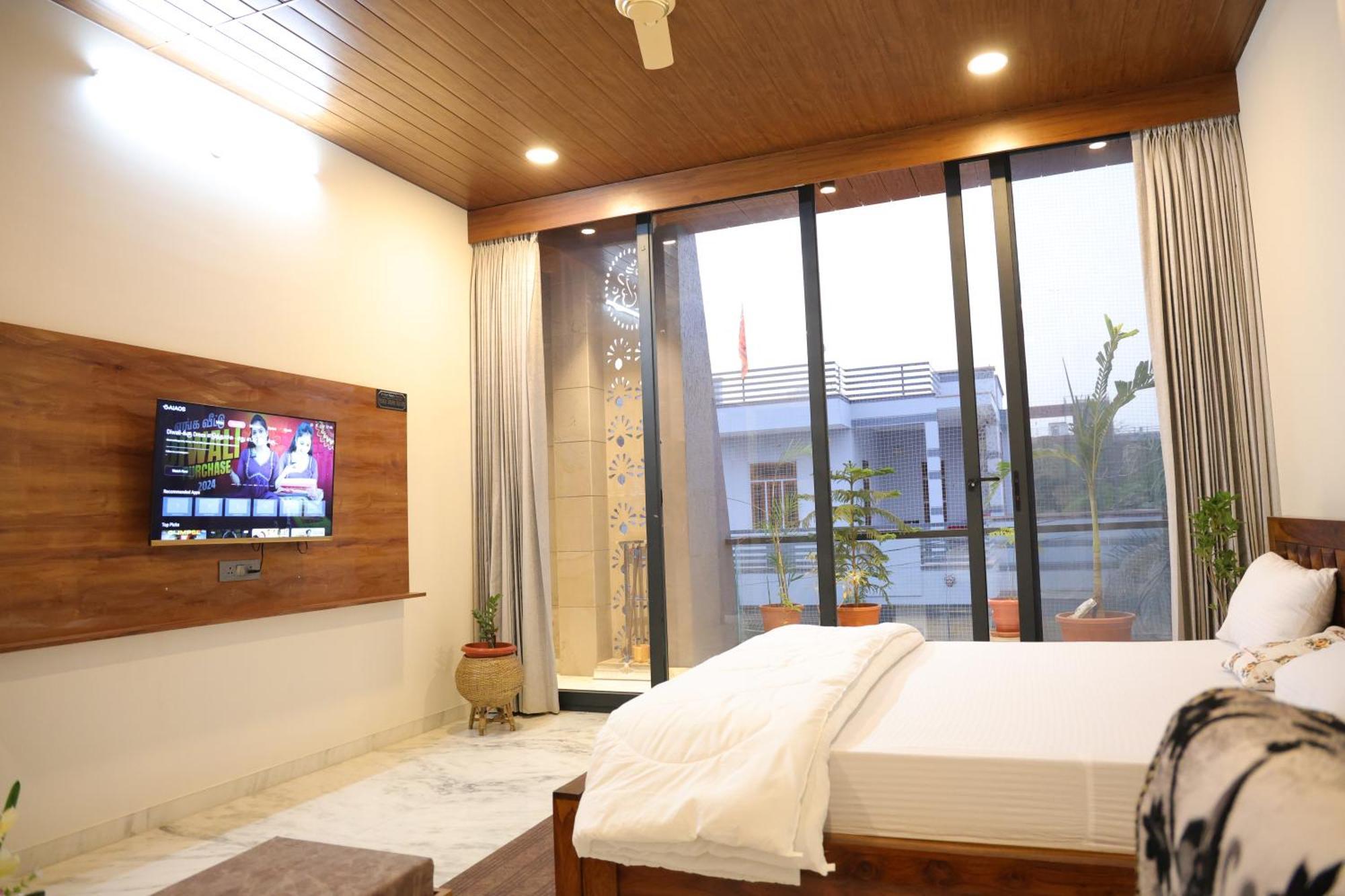 Amritam Palace A Luxury Ac Home Stay Ringas Luaran gambar